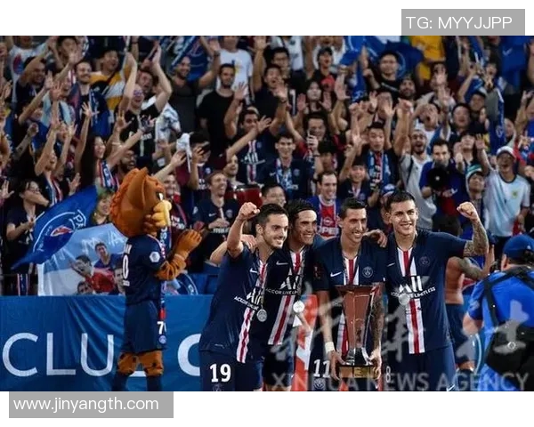 安格斯与巴黎圣日耳曼的精彩对决谁能笑到最后揭晓赛场风云变幻